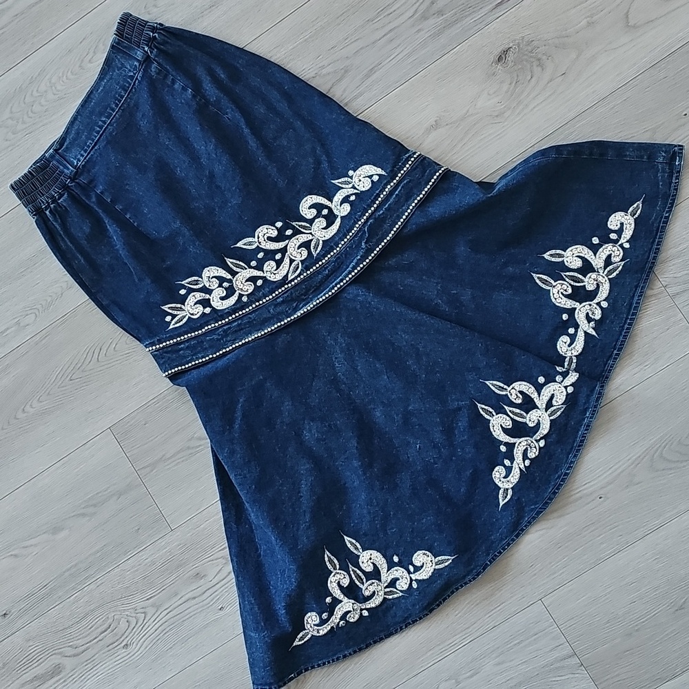Vintage Jazzino Rodeo Western Cowgirl Embellished Flare Denim Skirt, Med‎